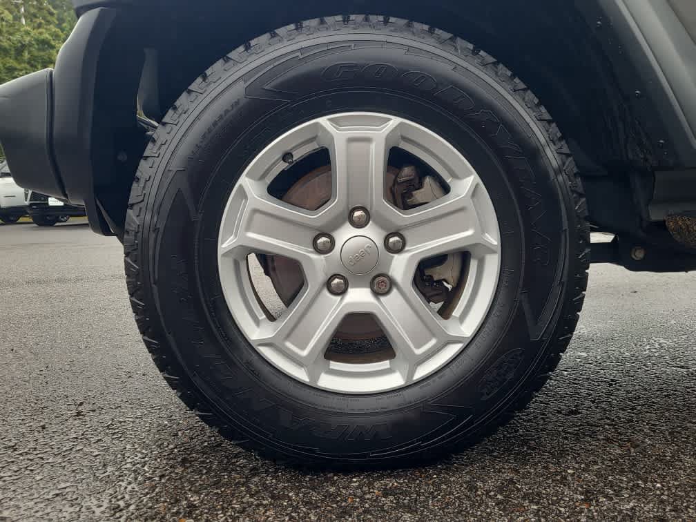 Used 2020 Jeep Wrangler Unlimited Sport S AWD/4WD image 5