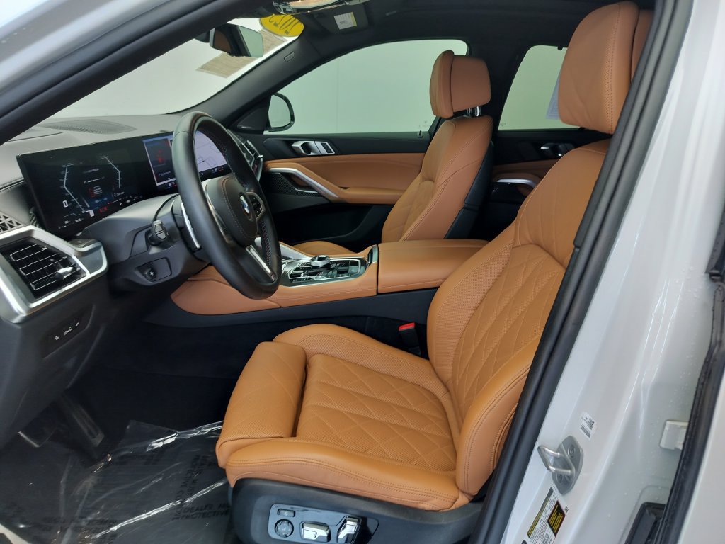 Certified 2025 BMW X6 M60i AWD/4WD image 8