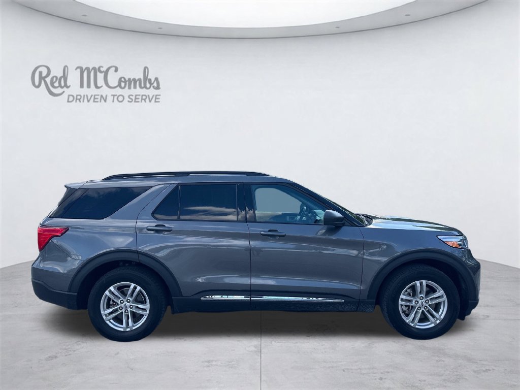 Used 2023 Ford Explorer XLT RWD image 2
