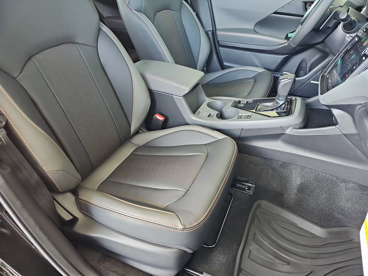 Certified 2025 Subaru Crosstrek 2.5i Limited w/ Crosstrek Mirror Package image 13