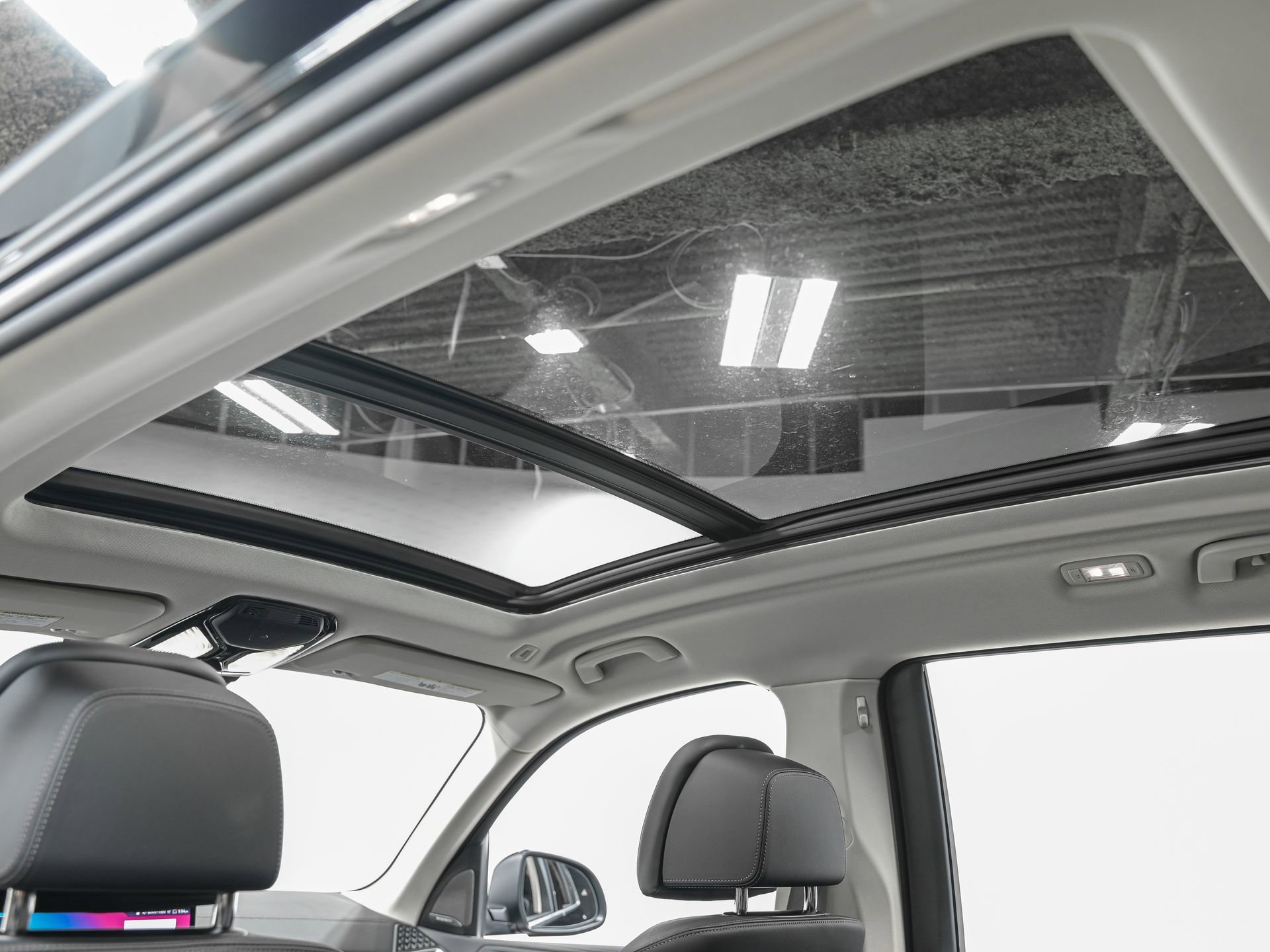 Used 2026 BMW X7 xDrive40i image 25