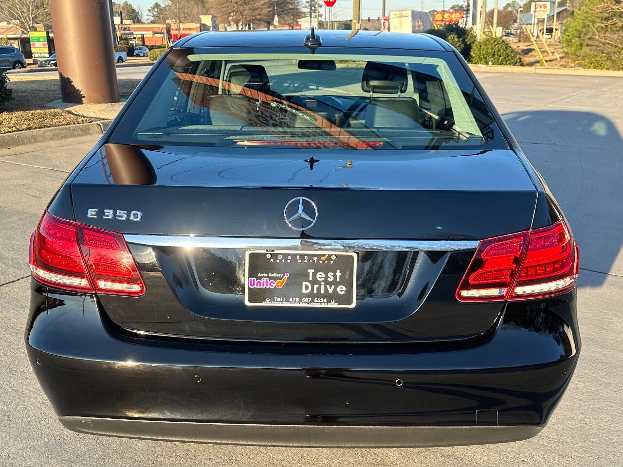 Used 2014 Mercedes-Benz E 350 E 350 Luxury 4dr Sedan image 17