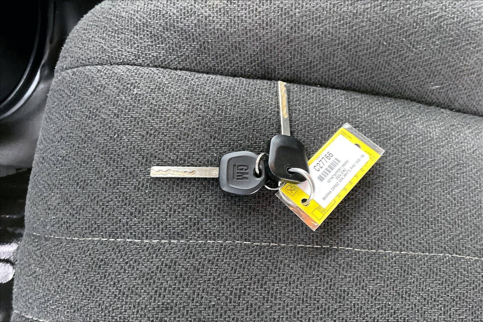 Certified 2024 GMC Savana 2500 w/ Driver Convenience Package image 9