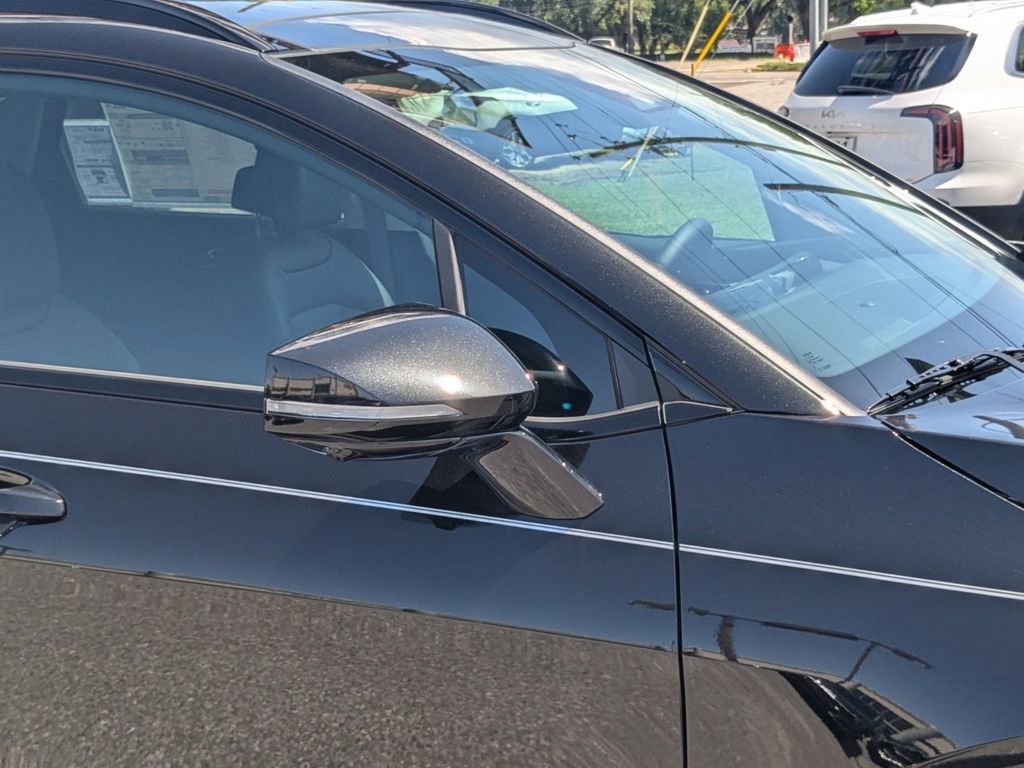 Used 2024 Kia Sportage SX Prestige image 11