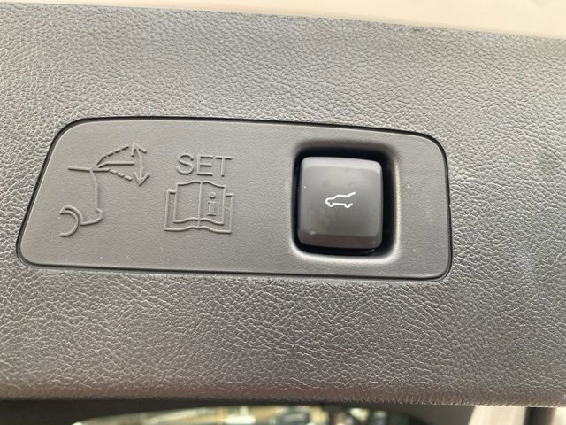 Used 2025 Lincoln Corsair FWD w/ Equipment Group 101A image 27