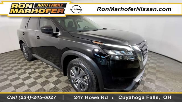 Used 2024 Nissan Pathfinder S AWD/4WD image 1