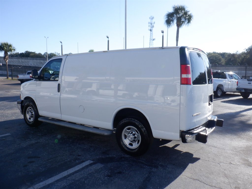 Used 2019 Chevrolet Express 2500 w/ Driver Convenience Package image 3