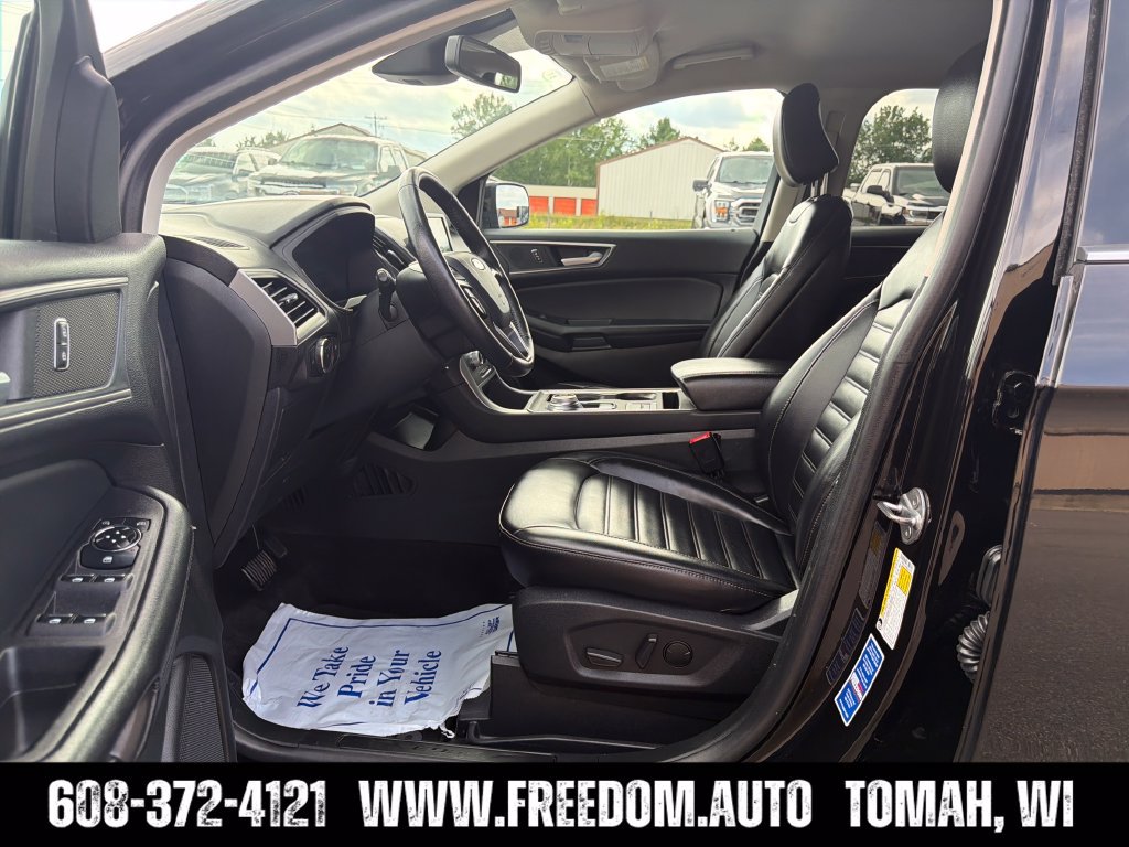 Used 2024 Ford Edge SEL AWD/4WD image 9