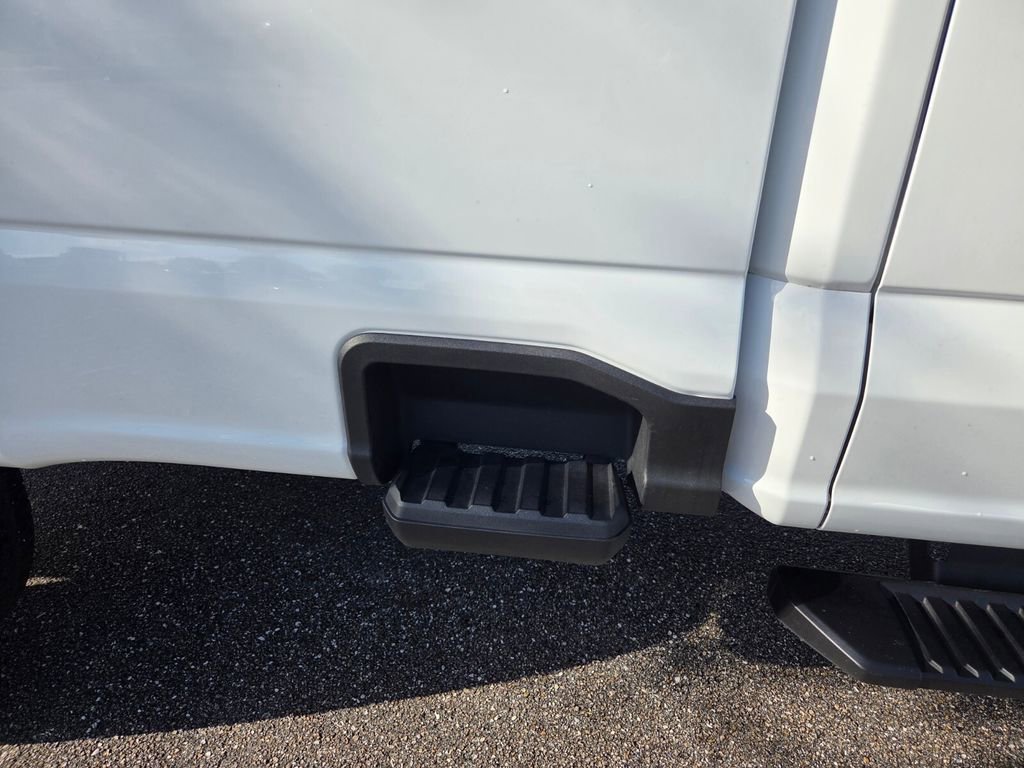 Used 2025 Ford F350 XLT image 29
