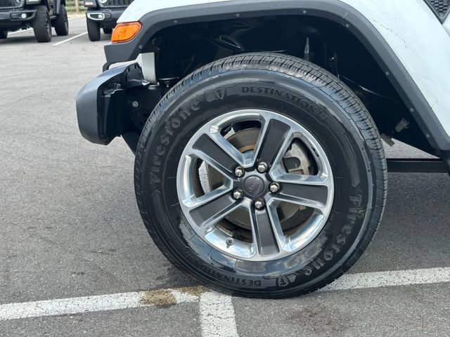 Used 2018 Jeep Wrangler Unlimited Sahara AWD/4WD image 10