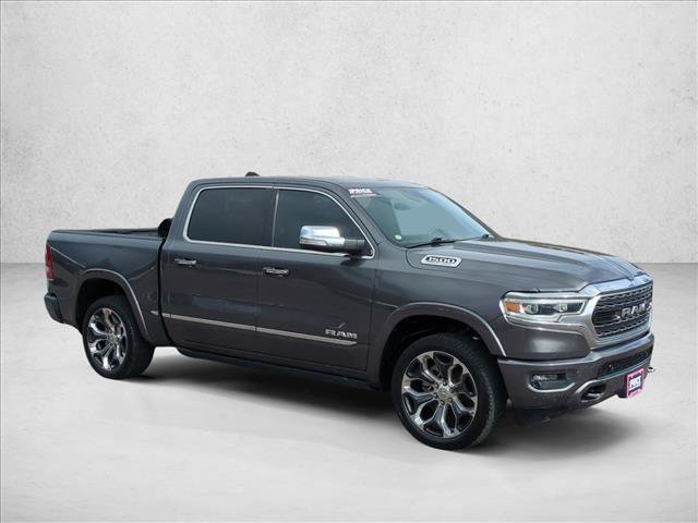 Used 2022 RAM 1500 Limited w/ Body Color Bumper Group AWD/4WD image 3