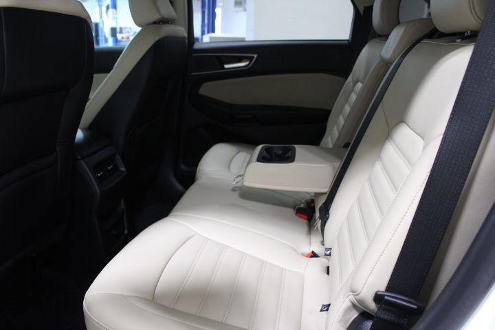 Used 2024 Ford Edge SEL w/ Cargo Accessory Package AWD/4WD image 52