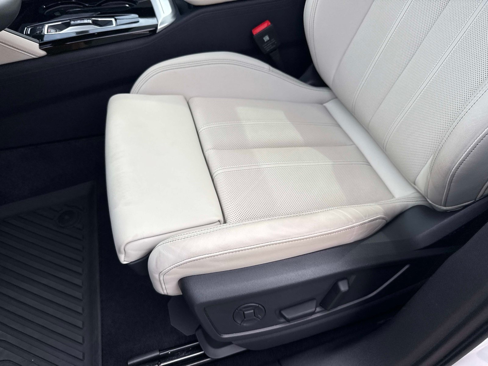 Certified 2025 Audi Q5 Premium Plus AWD/4WD image 20