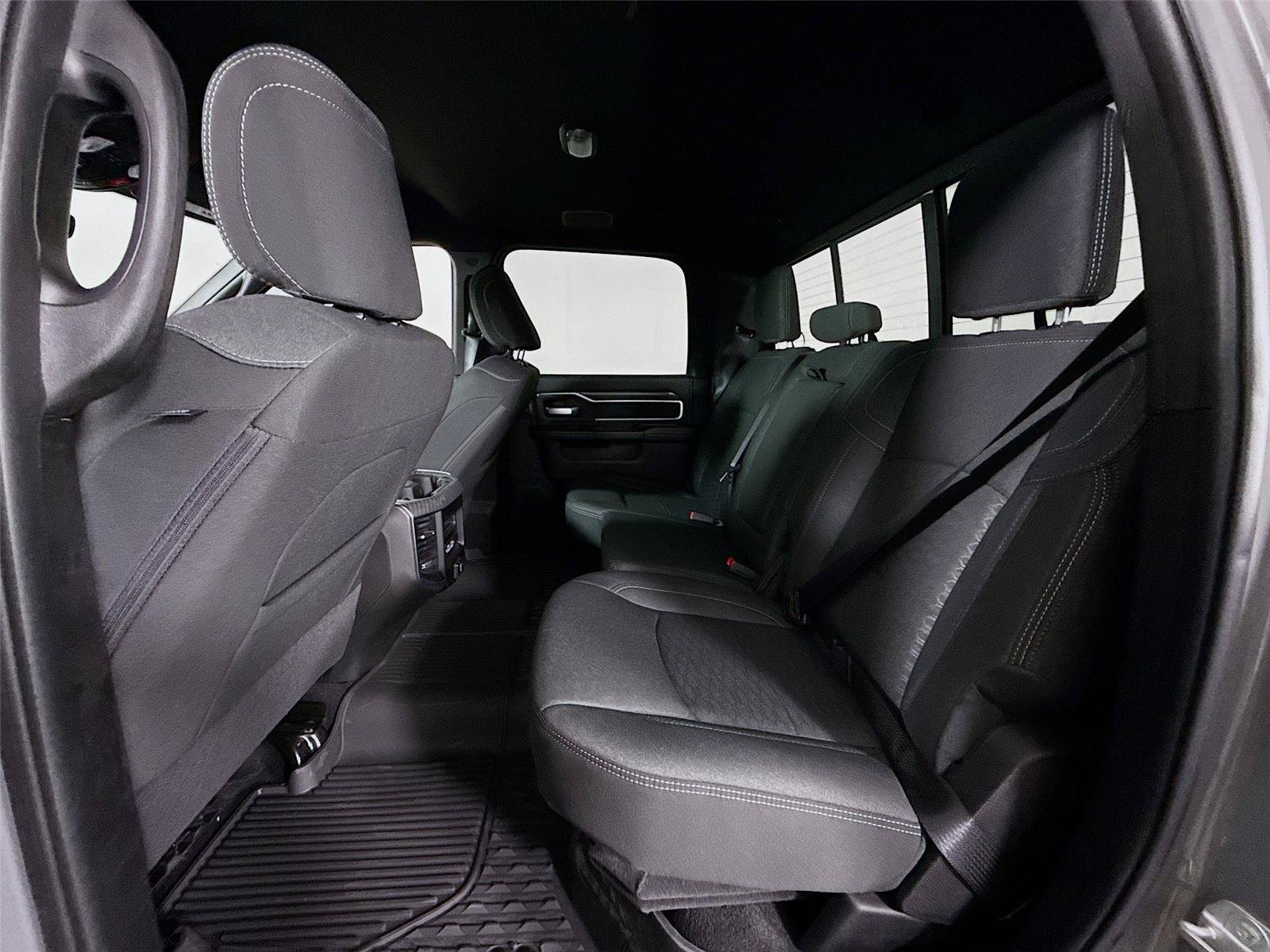 New 2026 RAM 3500 Big Horn AWD/4WD image 17