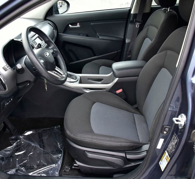 Used 2016 Kia Sportage LX image 10