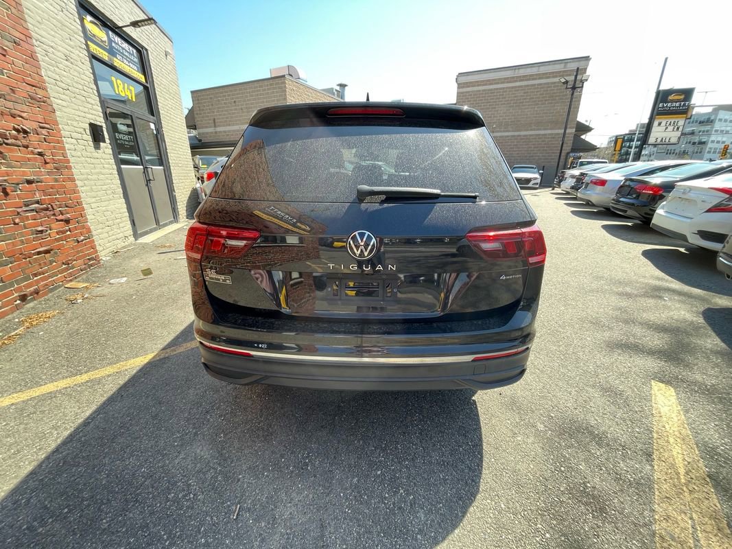 Used 2022 Volkswagen Tiguan SE AWD/4WD image 5