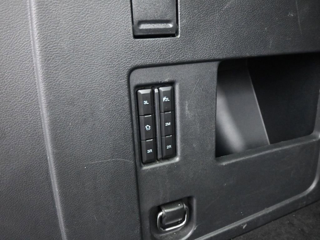 Used 2024 Ford Expedition Max XLT image 23