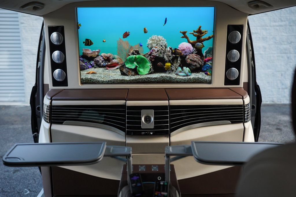 Used 2020 Mercedes-Benz Metris Passenger image 39