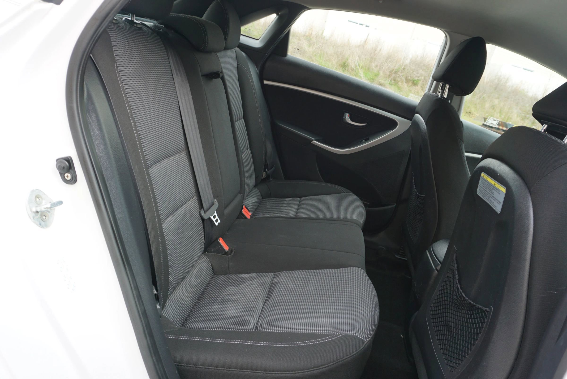 Used 2014 Hyundai Elantra GT FWD image 16