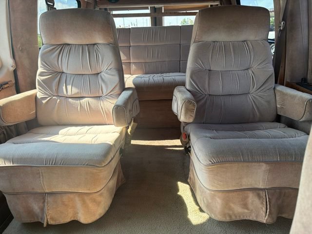 Used 1995 Ford E-150 and Econoline 150 RWD image 15