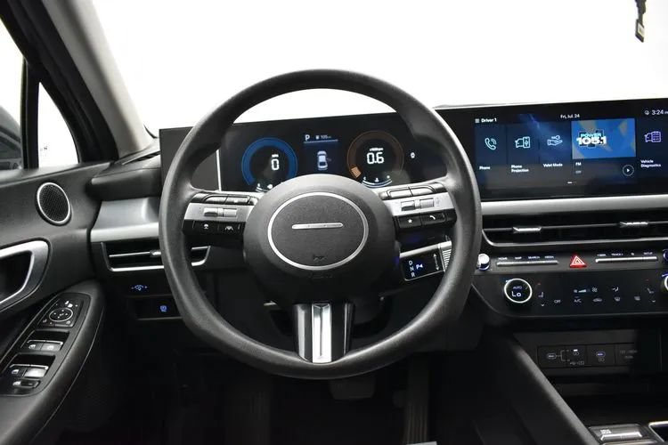 Used 2024 Hyundai Sonata SEL FWD image 19