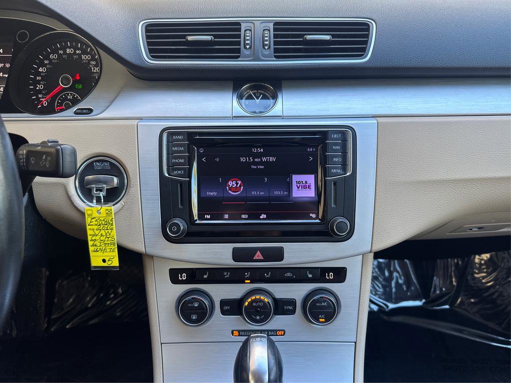 Used 2016 Volkswagen CC Sport image 23