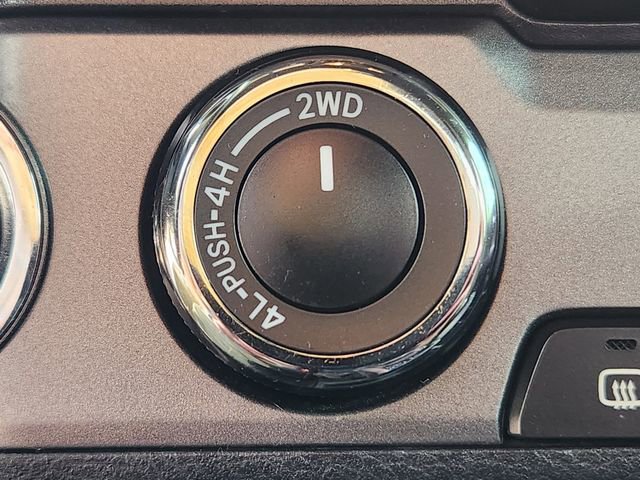 Used 2020 Toyota Tacoma TRD Off-Road AWD/4WD image 27