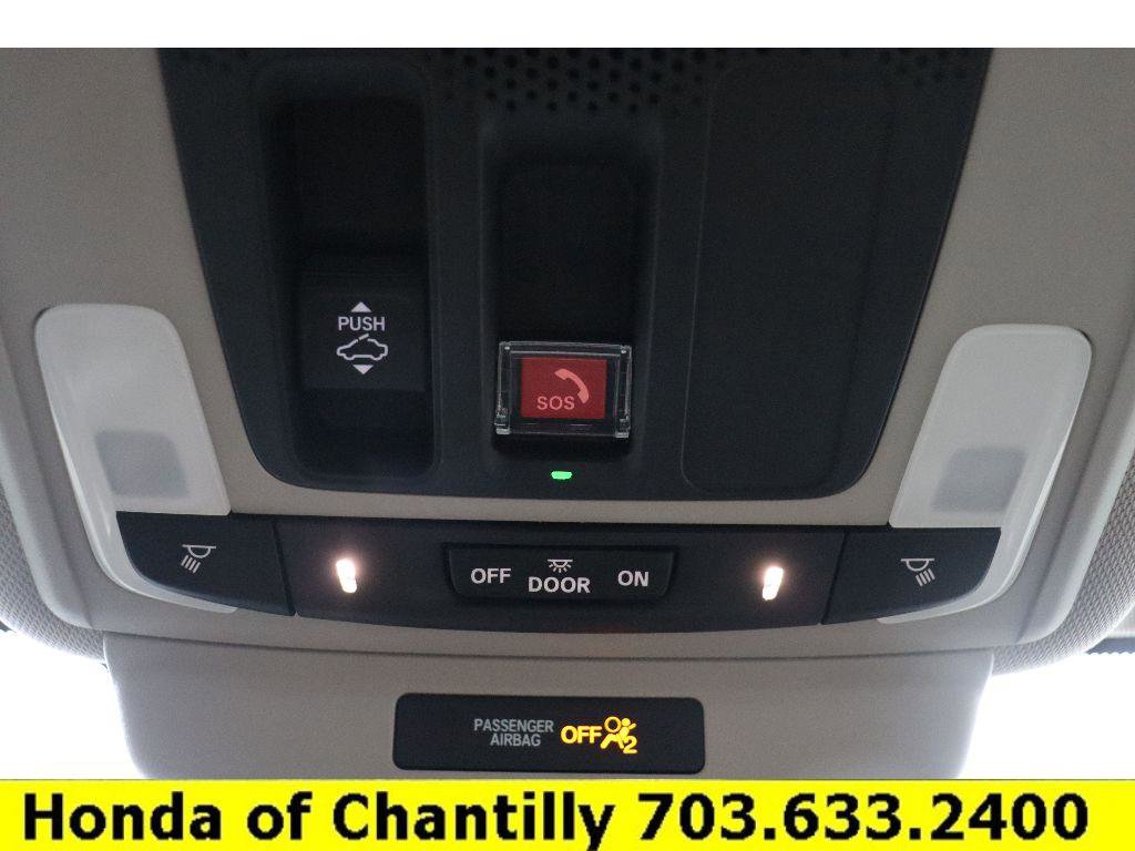 Certified 2025 Honda Accord SE image 18