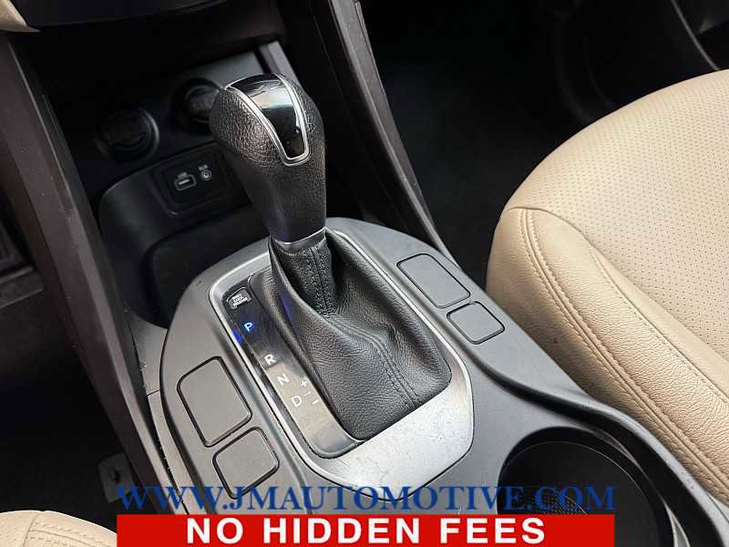 Used 2017 Hyundai Santa Fe Sport AWD/4WD image 28