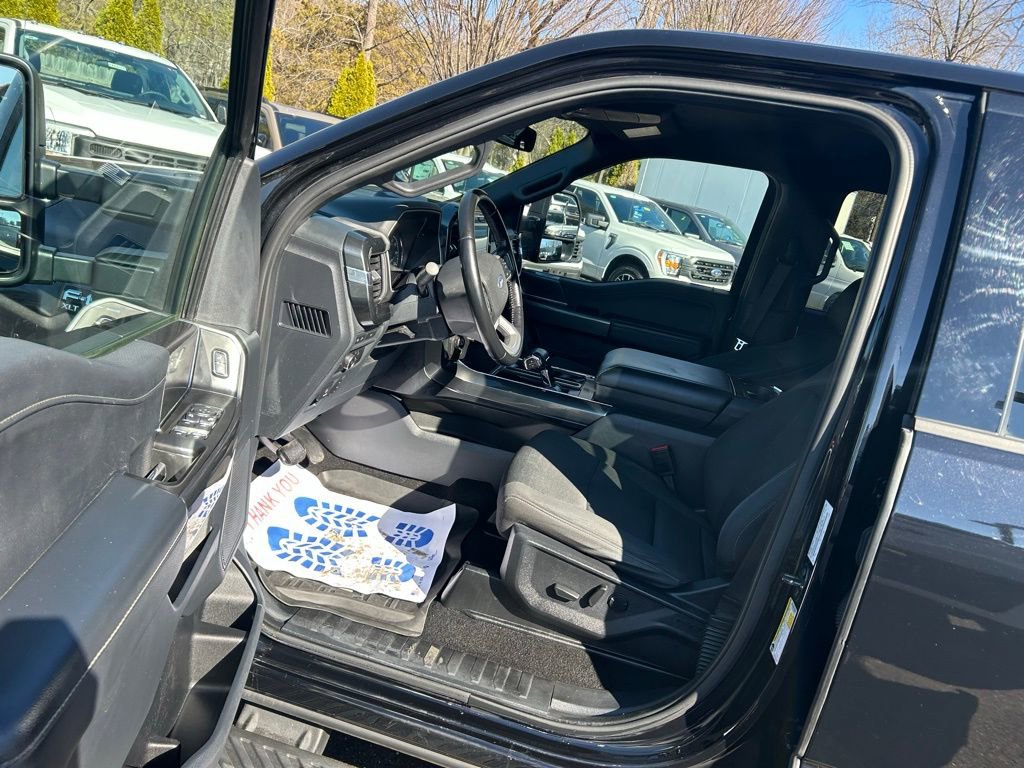 Certified 2022 Ford F150 XLT w/ Equipment Group 302A High image 17