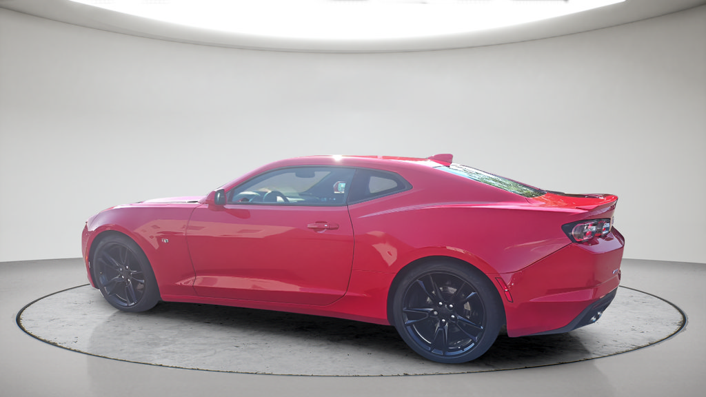 Used 2019 Chevrolet Camaro LT RWD image 8
