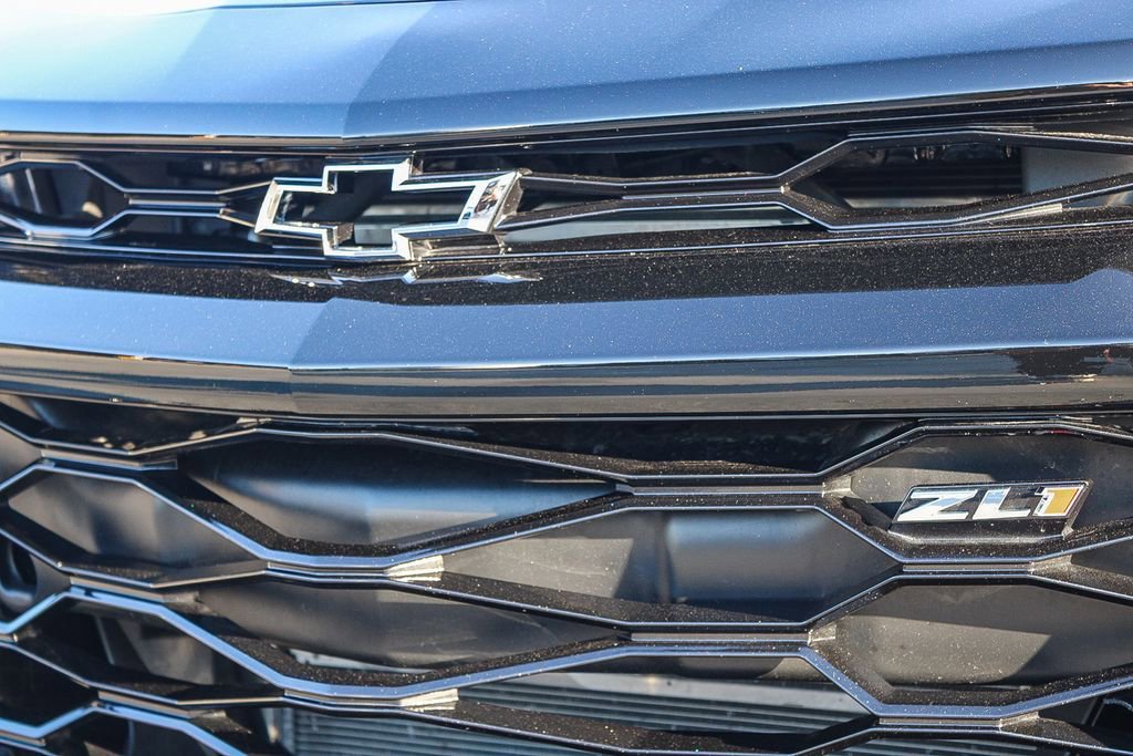 Used 2018 Chevrolet Camaro ZL1 w/ LPO, ZL1 Protection Package image 10