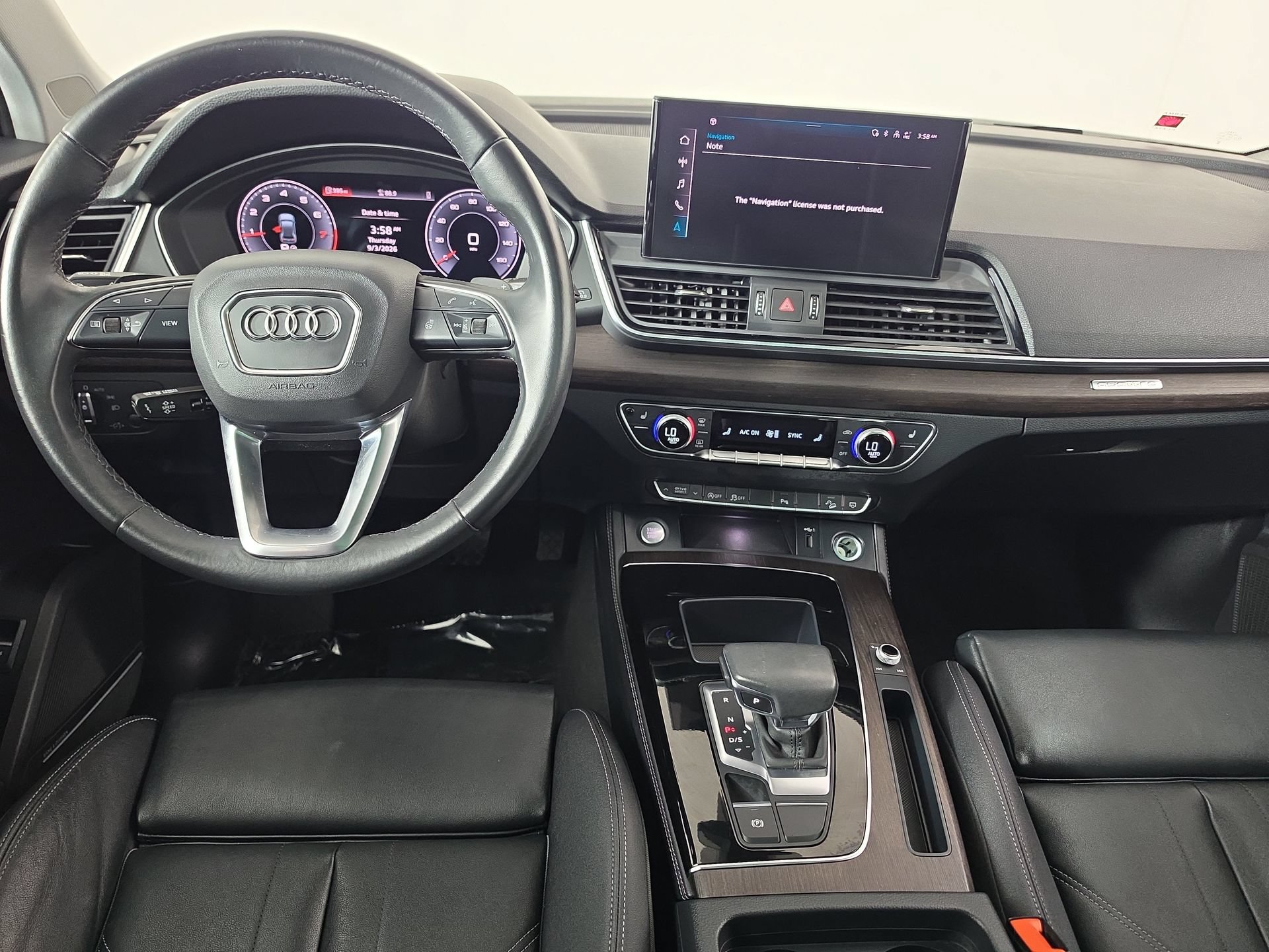 Used 2024 Audi Q5 2.0T Premium Plus w/ Premium Plus Package AWD/4WD image 35