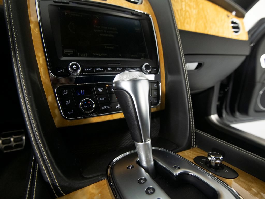 Used 2015 Bentley Flying Spur V8 AWD/4WD image 22