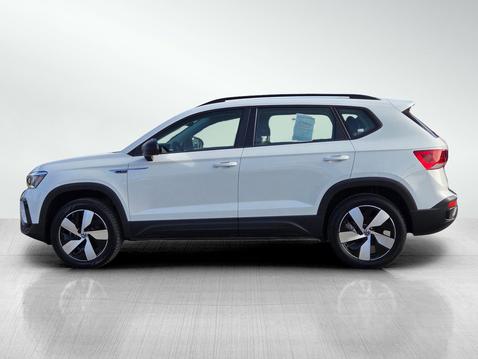 Used 2024 Volkswagen Taos S image 7