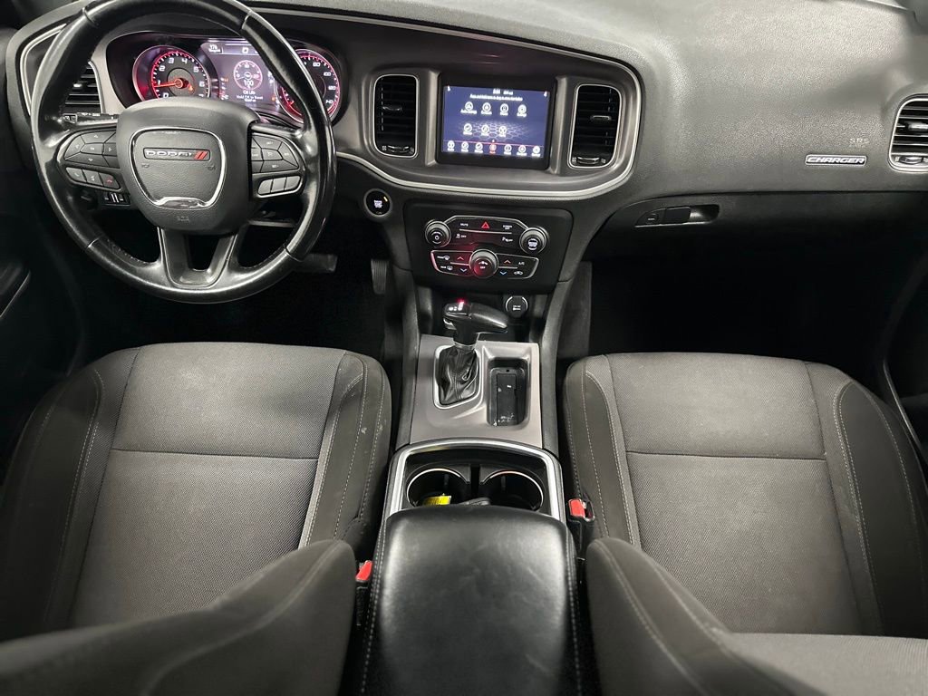 Used 2022 Dodge Charger SXT image 4