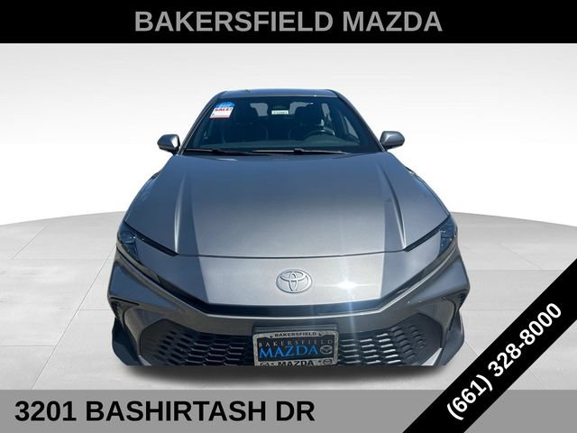 Used 2025 Toyota Camry SE FWD image 8