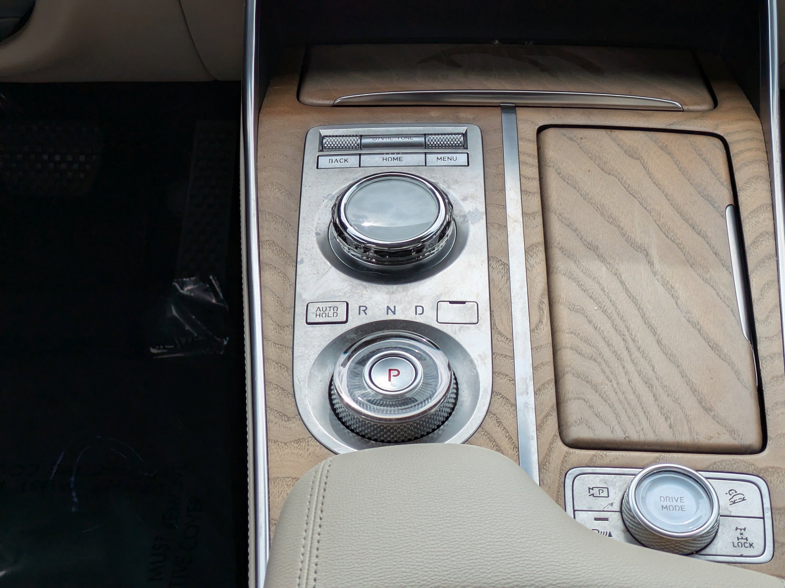 Certified 2024 Genesis GV80 3.5T image 14