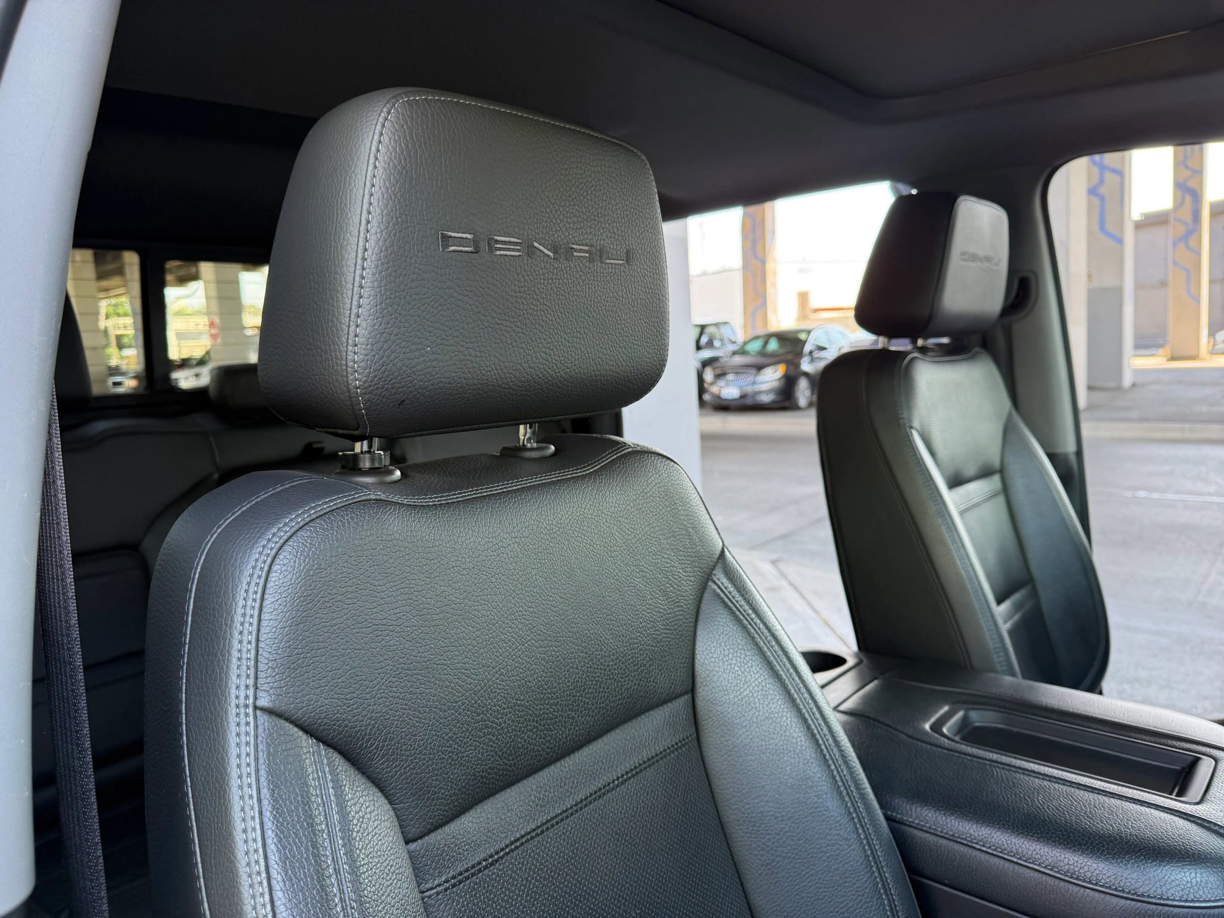 Used 2020 GMC Sierra 1500 Denali w/ Denali Ultimate Package image 28