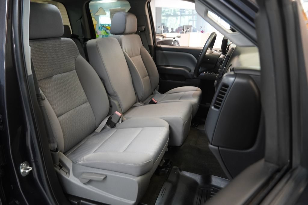 Used 2015 Chevrolet Silverado 1500 LS w/ Trailering Package AWD/4WD image 31