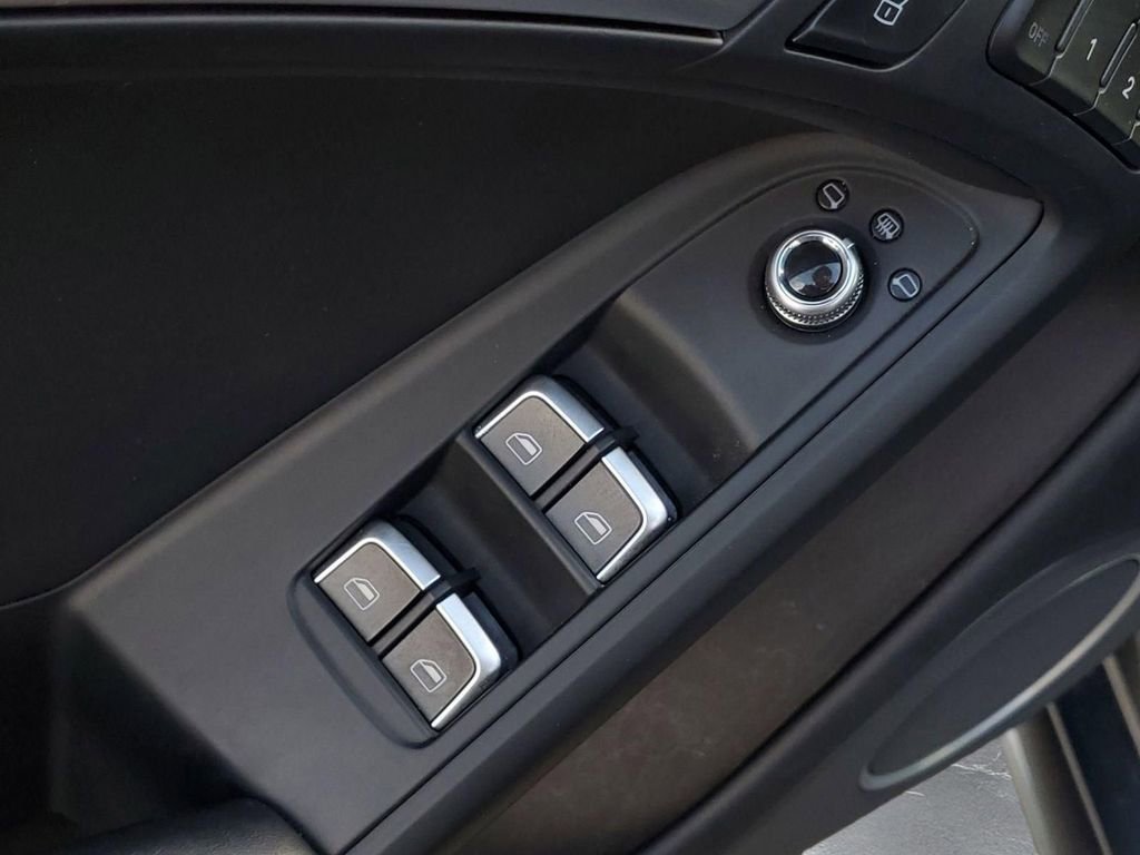 Used 2015 Audi S5 Premium Plus image 16