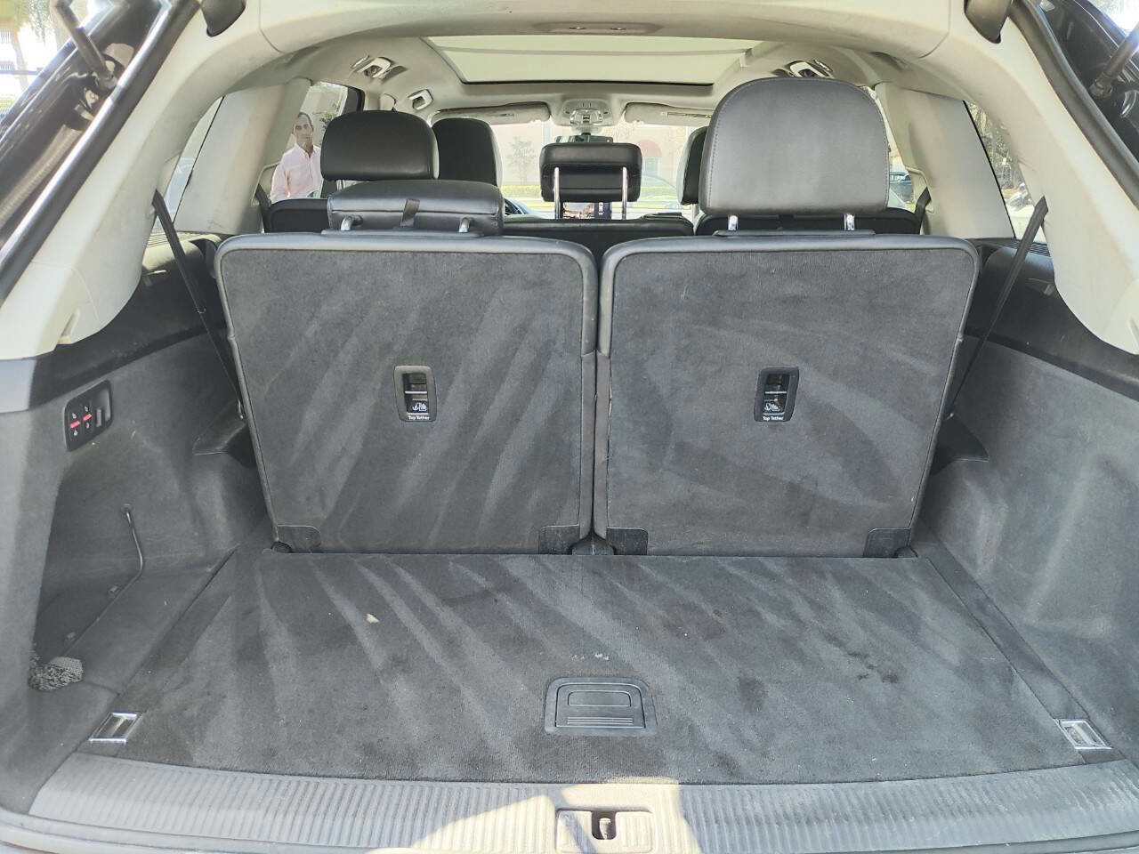 Used 2017 Audi Q7 3.0T Premium image 40