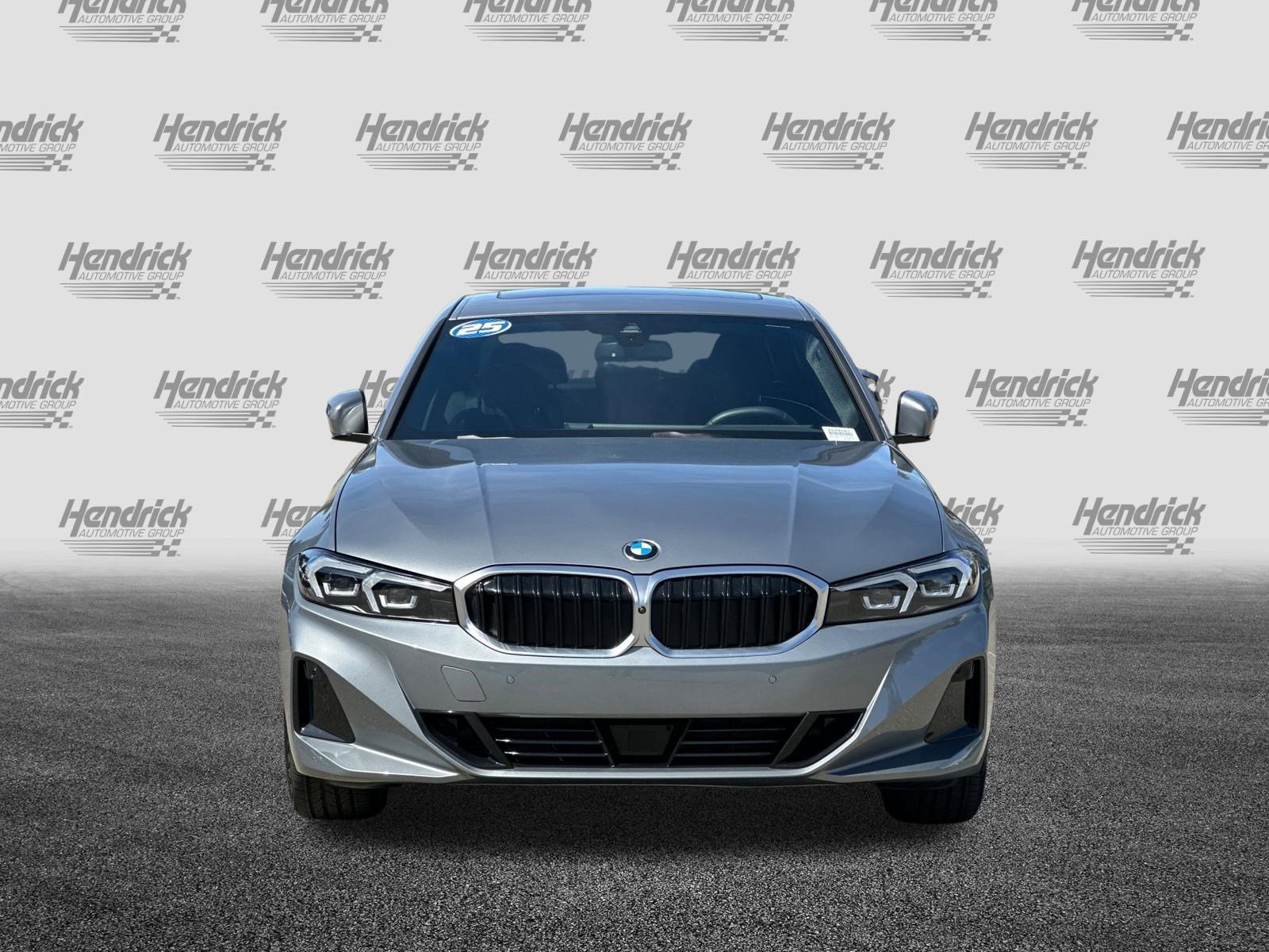 Used 2025 BMW 330i Sedan w/ Convenience Package image 10