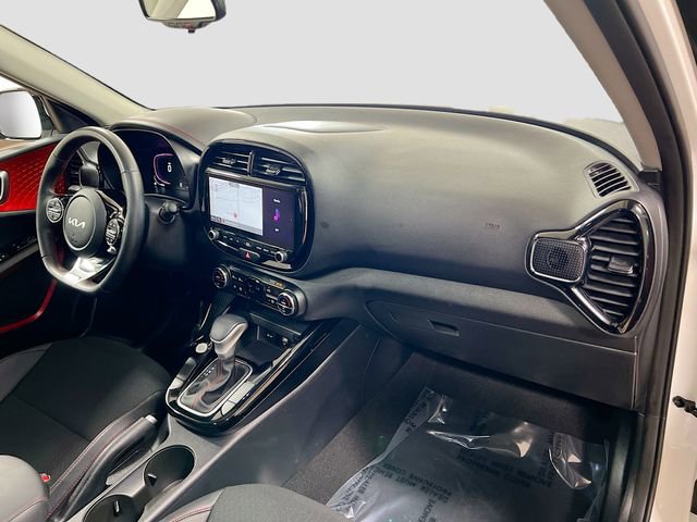 Used 2023 Kia Soul GT-Line image 28