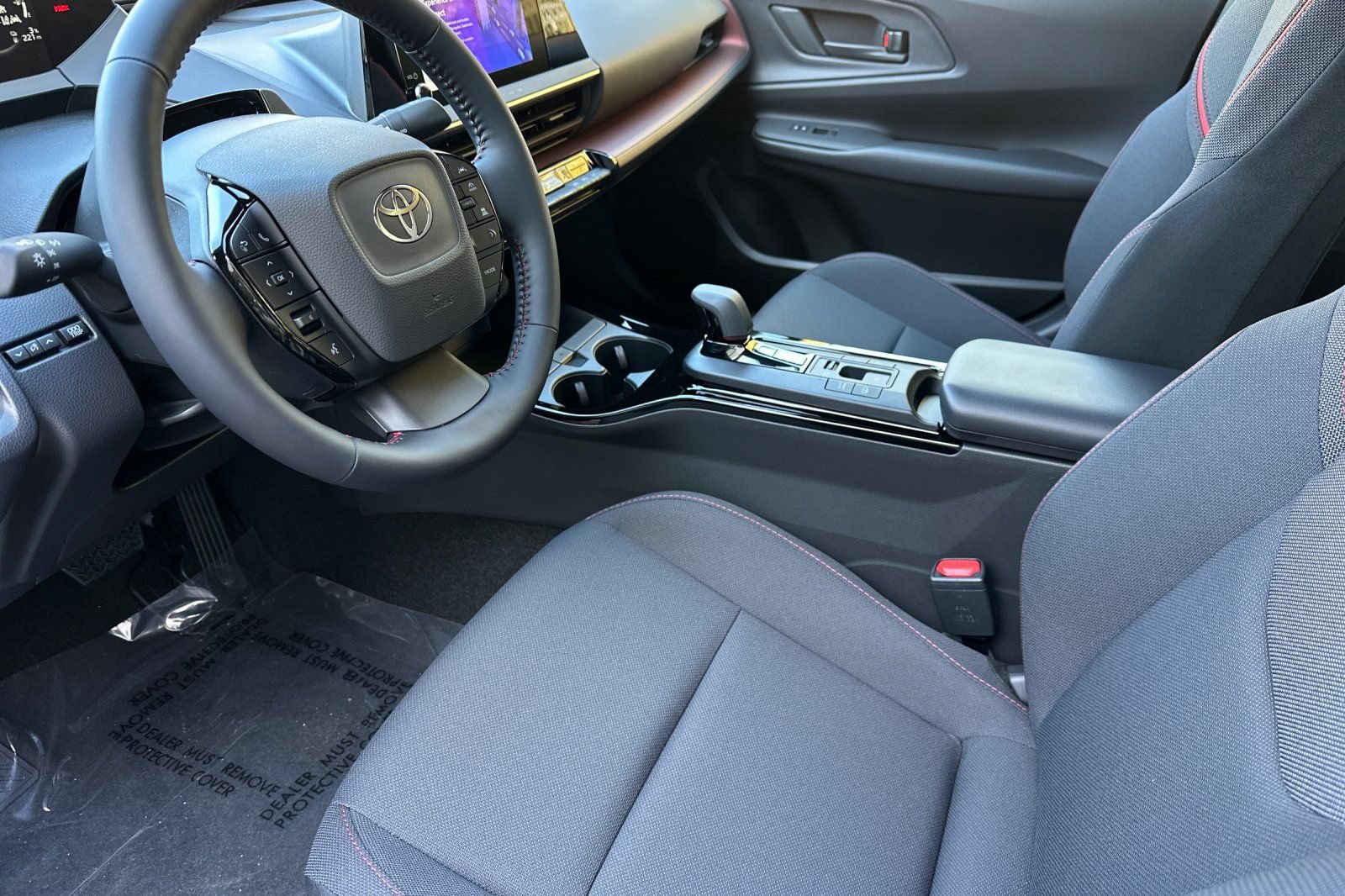 New 2026 Toyota Prius Plug-In Hybrid FWD image 10