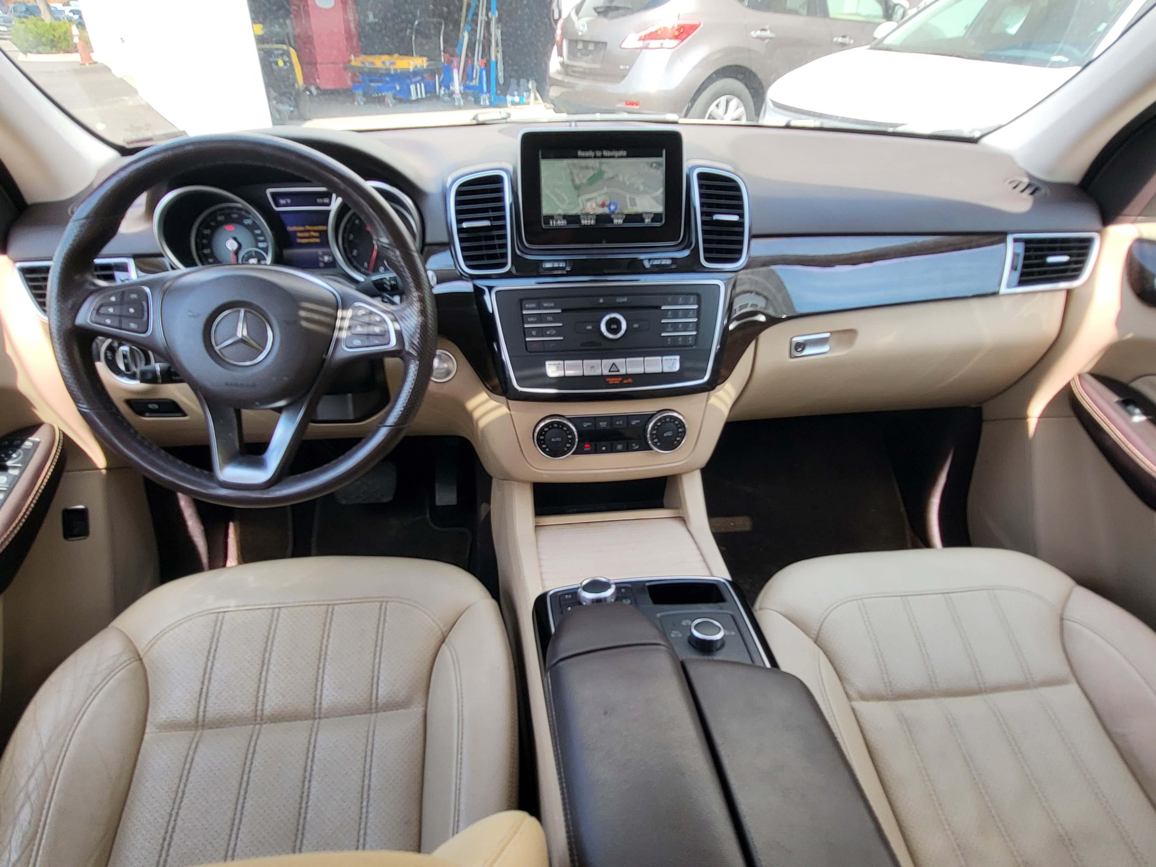 Used 2016 Mercedes-Benz GLE 350 image 9
