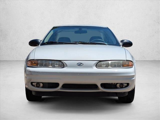 Used 2003 Oldsmobile Alero GL FWD image 2