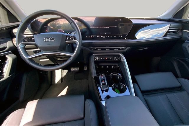 Used 2025 Audi Q5 Premium Plus w/ Premium Plus AWD/4WD image 15