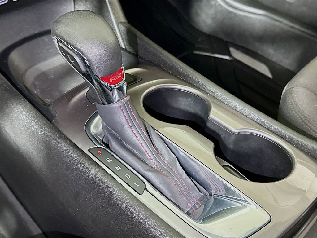 Used 2021 Chevrolet Malibu RS w/ LPO, Floor Liner Package FWD image 14