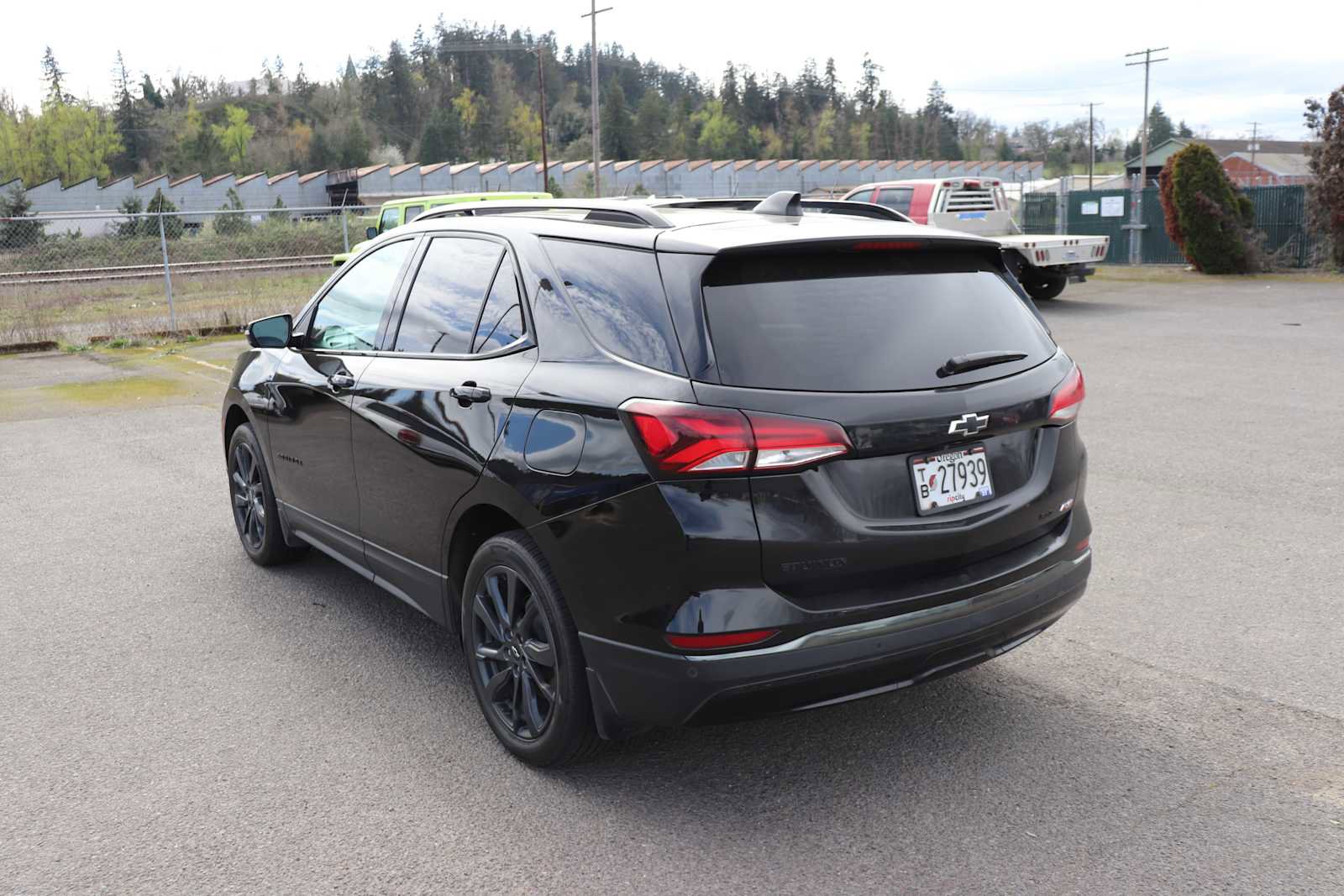 Used 2022 Chevrolet Equinox RS w/ RS Leather Package image 7